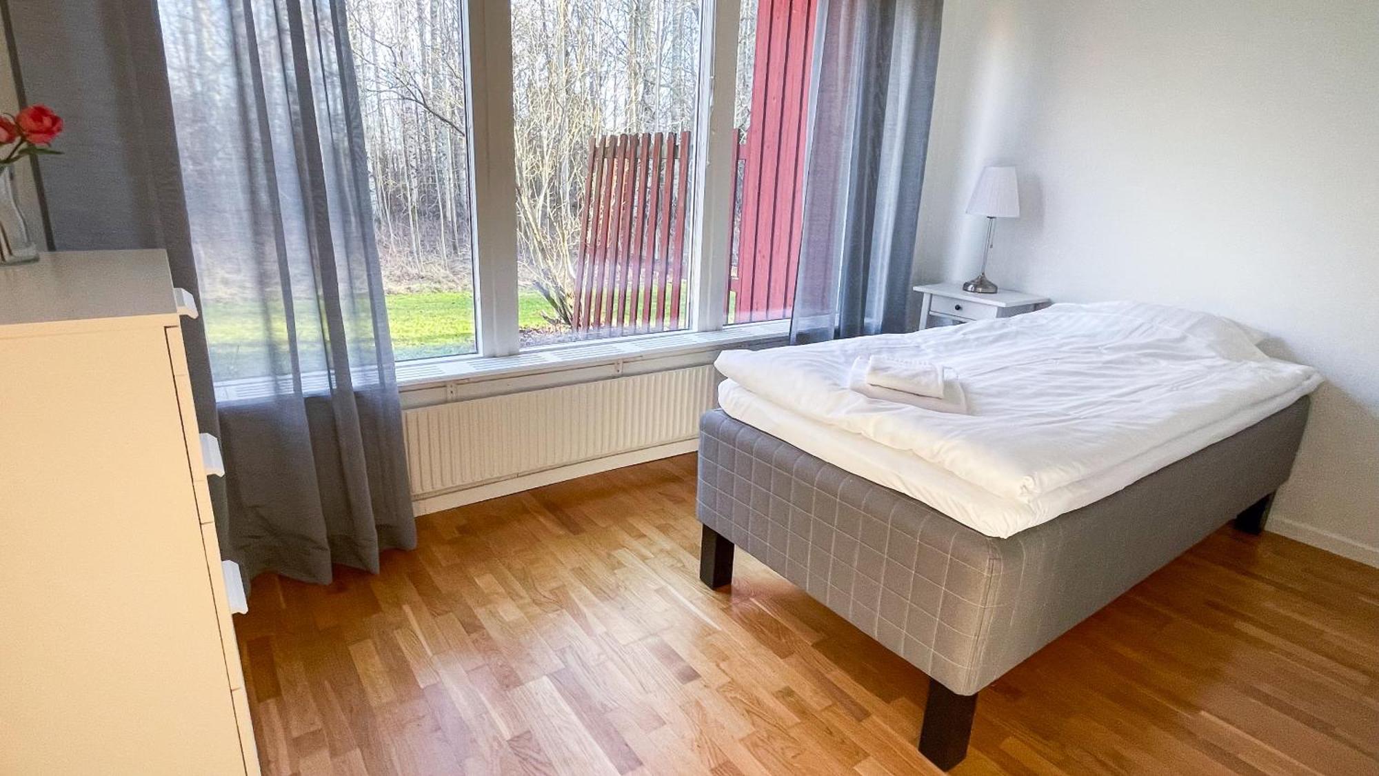 Karlskoga Folkhoegskola Vandrarhem Udden Kültér fotó