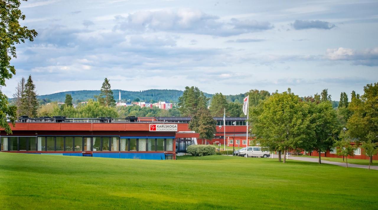 Karlskoga Folkhoegskola Vandrarhem Udden Kültér fotó